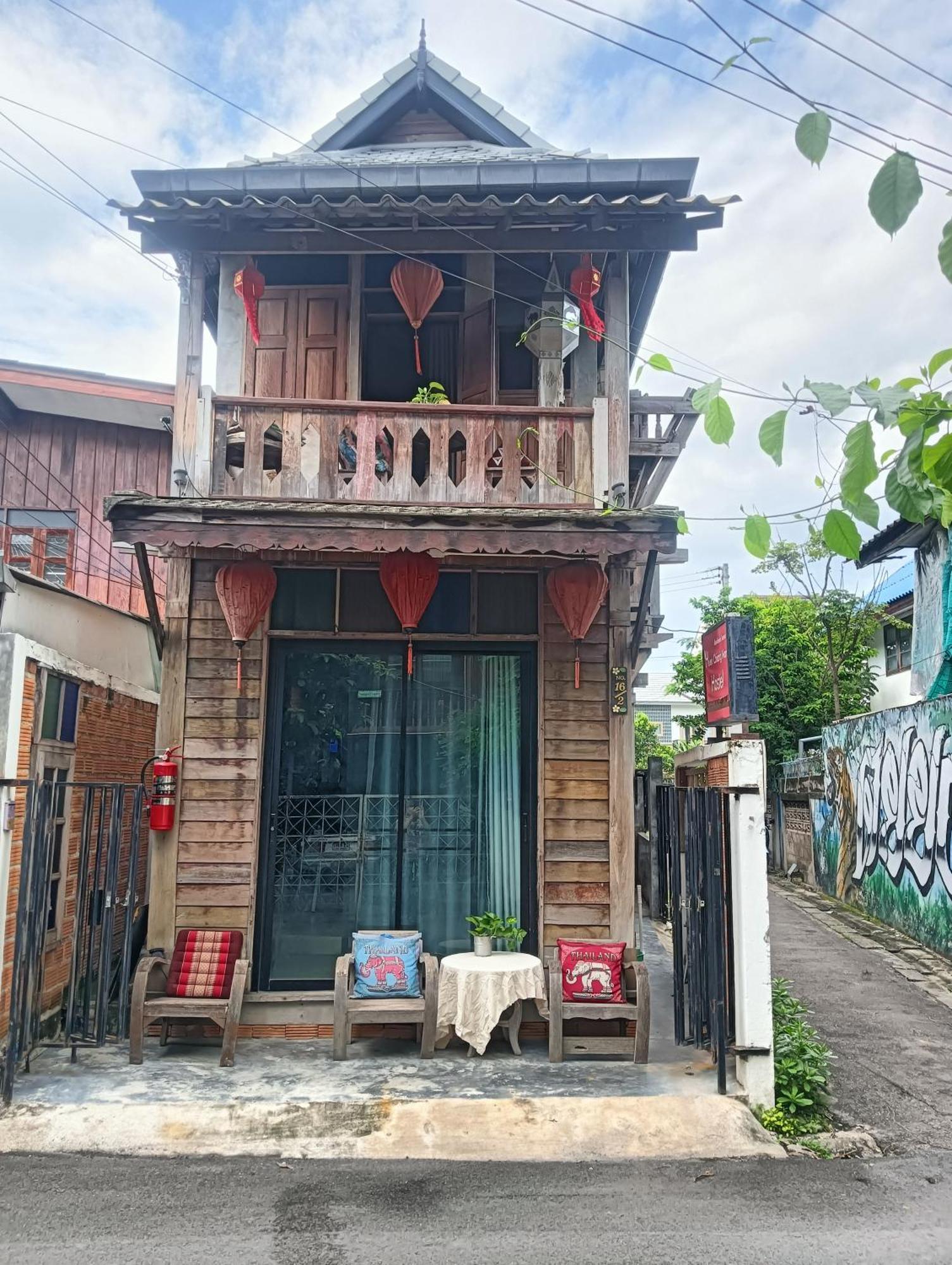 Huen Chiang Man Hostel (Adults Only) - Chiang Mai — Photos 1